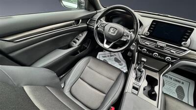 2022 Honda Accord Sport   - Photo 15 - Winnetka, CA 91306