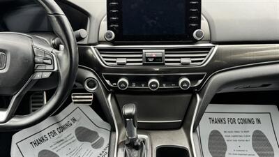 2022 Honda Accord Sport   - Photo 14 - Winnetka, CA 91306