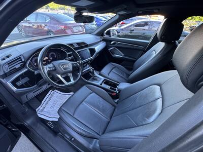 2019 Audi Q3 quattro Premium 45 TFSI   - Photo 22 - Winnetka, CA 91306