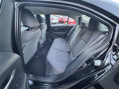 2021 Toyota Corolla LE   - Photo 18 - Winnetka, CA 91306
