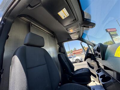 2019 Mercedes-Benz Sprinter 2500   - Photo 6 - Winnetka, CA 91306
