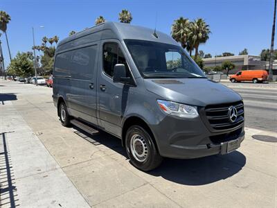 2019 Mercedes-Benz Sprinter 2500   - Photo 3 - Winnetka, CA 91306