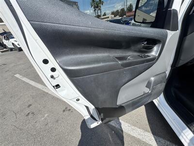 2017 Chevrolet City Express LT   - Photo 9 - Winnetka, CA 91306