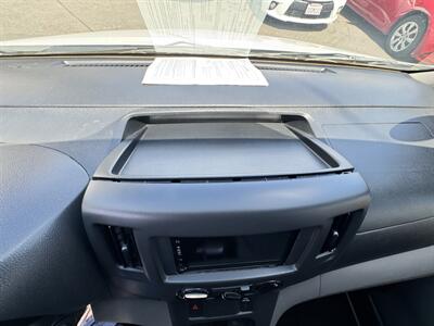 2017 Chevrolet City Express LT   - Photo 23 - Winnetka, CA 91306