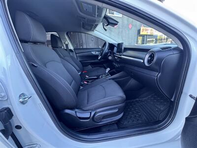 2021 Kia Forte FE Ask for Antonio 818 288 3783 - Photo 27 - Winnetka, CA 91306