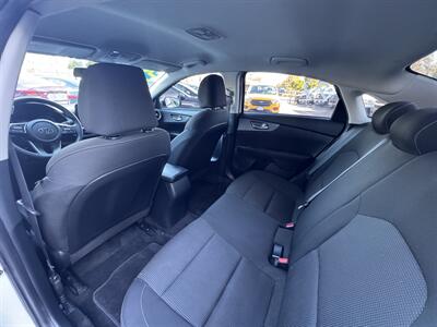2021 Kia Forte FE Ask for Antonio 818 288 3783 - Photo 15 - Winnetka, CA 91306