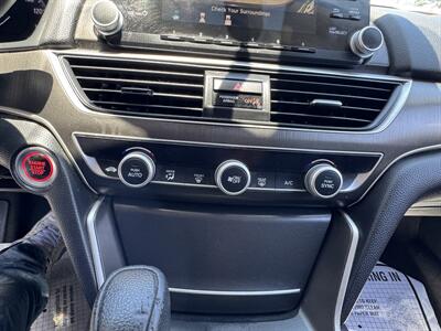 2018 Honda Accord LX   - Photo 8 - Winnetka, CA 91306