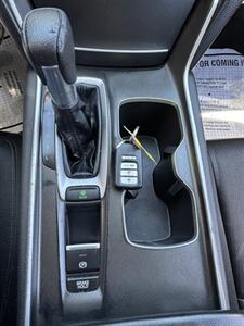 2018 Honda Accord LX   - Photo 5 - Winnetka, CA 91306