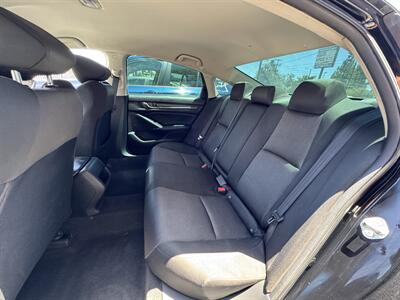 2018 Honda Accord LX   - Photo 14 - Winnetka, CA 91306