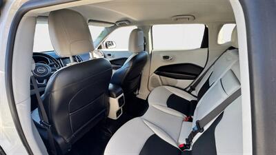 2020 Jeep Compass Limited   - Photo 11 - Winnetka, CA 91306
