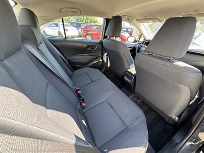 2023 Toyota Corolla LE   - Photo 14 - Winnetka, CA 91306