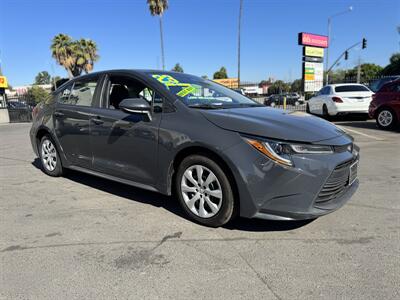 2023 Toyota Corolla LE   - Photo 3 - Winnetka, CA 91306