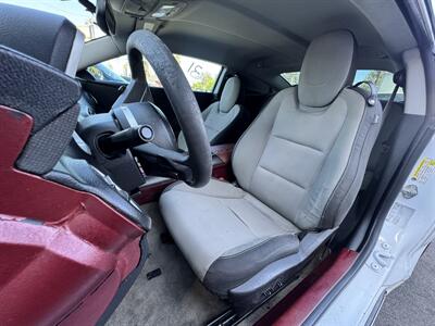 2011 Chevrolet Camaro LT - Photo 18 - Winnetka, CA 91306