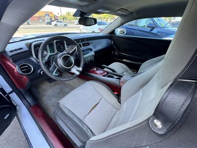 2011 Chevrolet Camaro LT - Photo 16 - Winnetka, CA 91306