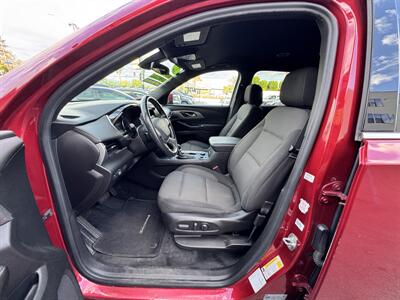 2022 Chevrolet Traverse LT Cloth - Photo 6 - Winnetka, CA 91306