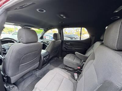 2022 Chevrolet Traverse LT Cloth - Photo 10 - Winnetka, CA 91306