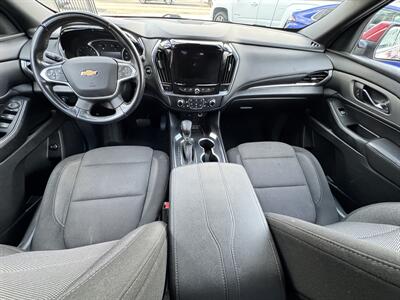 2022 Chevrolet Traverse LT Cloth - Photo 13 - Winnetka, CA 91306