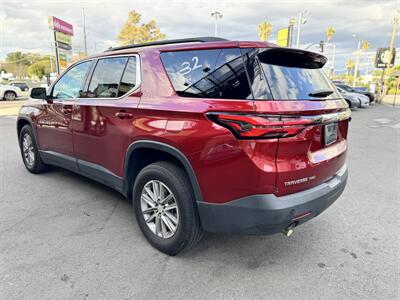 2022 Chevrolet Traverse LT Cloth - Photo 4 - Winnetka, CA 91306
