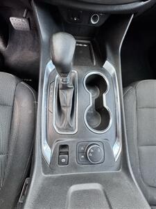 2022 Chevrolet Traverse LT Cloth - Photo 27 - Winnetka, CA 91306