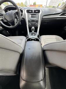 2016 Ford Fusion S - Photo 11 - Winnetka, CA 91306