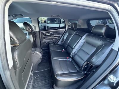 2022 GMC Terrain AT4 - Photo 12 - Winnetka, CA 91306