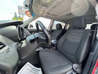 2013 Kia Soul +   - Photo 6 - Winnetka, CA 91306