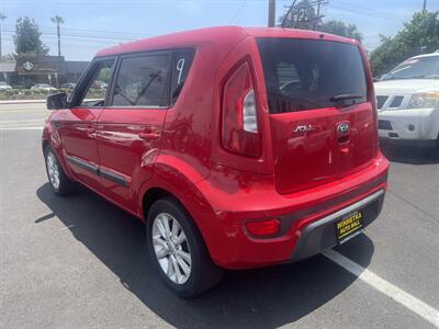 2013 Kia Soul +   - Photo 4 - Winnetka, CA 91306