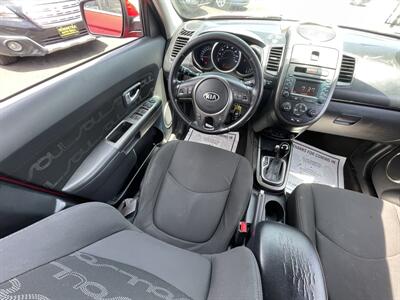 2013 Kia Soul +   - Photo 12 - Winnetka, CA 91306