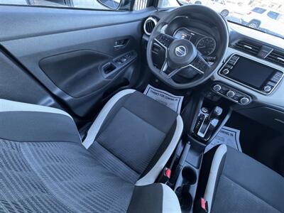 2021 Nissan Versa SV   - Photo 15 - Winnetka, CA 91306