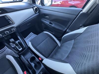 2021 Nissan Versa SV   - Photo 14 - Winnetka, CA 91306
