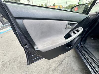 2014 Toyota Prius Plug-in Hybrid - Photo 24 - Winnetka, CA 91306