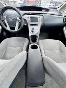 2014 Toyota Prius Plug-in Hybrid - Photo 18 - Winnetka, CA 91306