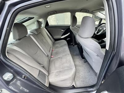 2014 Toyota Prius Plug-in Hybrid - Photo 15 - Winnetka, CA 91306