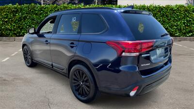 2020 Mitsubishi Outlander ES - Photo 4 - Winnetka, CA 91306