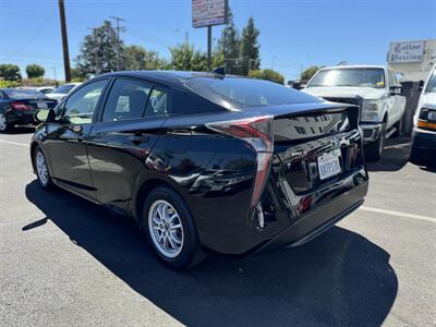 2017 Toyota Prius Two   - Photo 3 - Winnetka, CA 91306