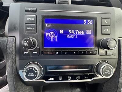 2016 Honda Civic LX   - Photo 19 - Winnetka, CA 91306