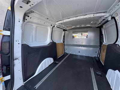 2017 Ford Transit Connect Cargo XL  Pregunta por Antonio 818 288 3783 - Photo 15 - Winnetka, CA 91306