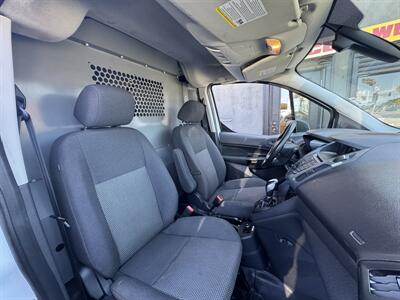 2017 Ford Transit Connect Cargo XL  Pregunta por Antonio 818 288 3783 - Photo 9 - Winnetka, CA 91306