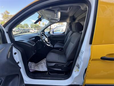 2017 Ford Transit Connect Cargo XL  Pregunta por Antonio 818 288 3783 - Photo 23 - Winnetka, CA 91306