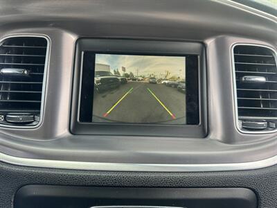 2019 Dodge Charger SXT   - Photo 20 - Winnetka, CA 91306