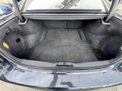2019 Dodge Charger SXT   - Photo 19 - Winnetka, CA 91306