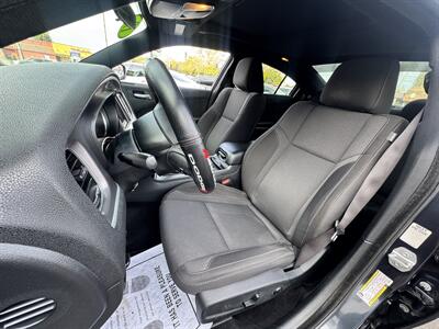 2019 Dodge Charger SXT   - Photo 7 - Winnetka, CA 91306