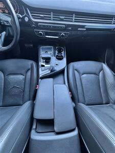 2017 Audi Q7 3.0T quattro Prestige With only $999 down drive it home today (O.A.C) - Photo 11 - Winnetka, CA 91306