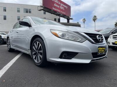 2016 Nissan Altima 2.5 SV   - Photo 1 - Winnetka, CA 91306