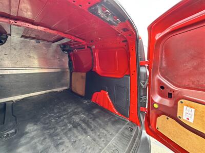 2014 Ford Transit Connect XL - Photo 16 - Winnetka, CA 91306