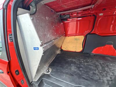 2014 Ford Transit Connect XL - Photo 18 - Winnetka, CA 91306