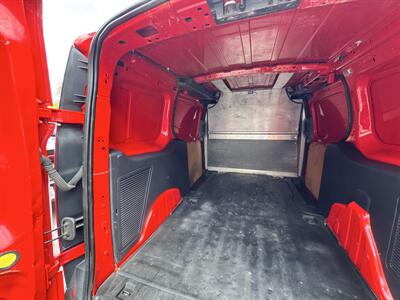 2014 Ford Transit Connect XL - Photo 15 - Winnetka, CA 91306