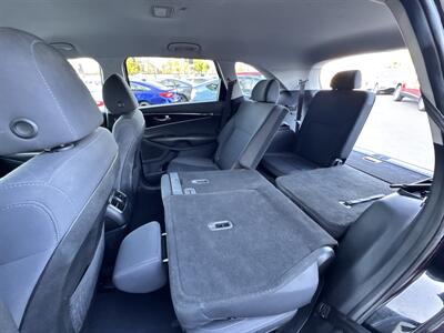 2020 Kia Sorento S V6  up to 30 days for your down payment O.A.C - Photo 13 - Winnetka, CA 91306