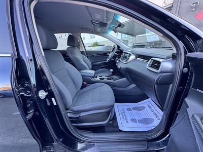 2020 Kia Sorento S V6  up to 30 days for your down payment O.A.C - Photo 7 - Winnetka, CA 91306
