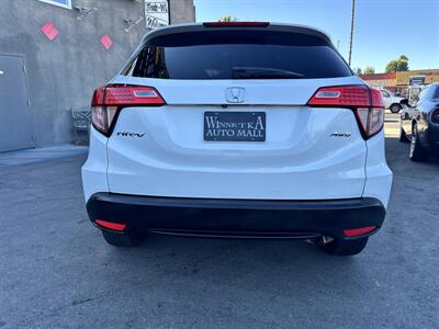 2018 Honda HR-V EX   - Photo 5 - Winnetka, CA 91306
